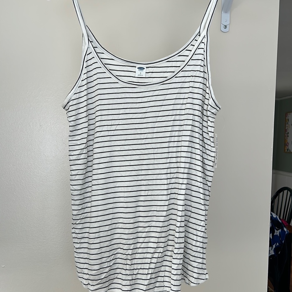 Cute white with black stripes tank top from Old Navy with tags.